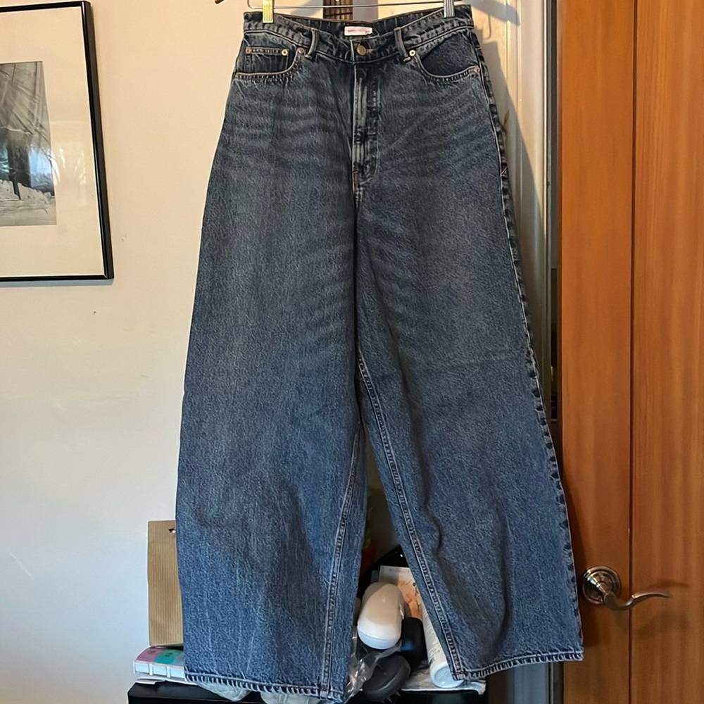 Good American baggy denim